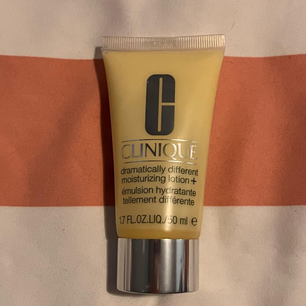 Clinique Dramatically Different Moisturizing Lotion+